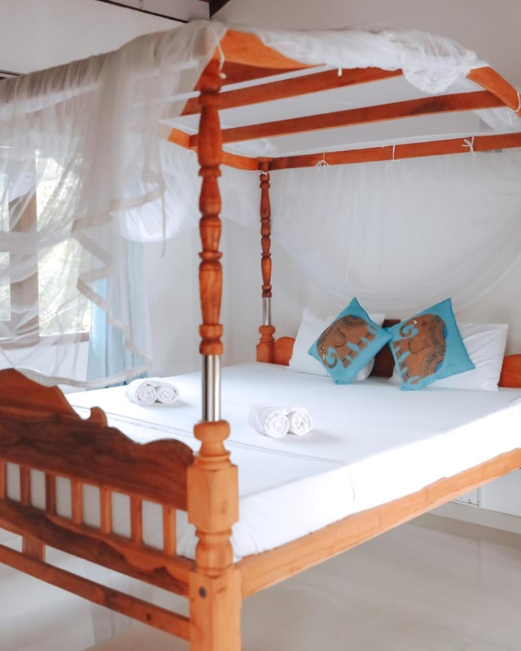 Damith Guest House Unawatuna Ngoại thất bức ảnh