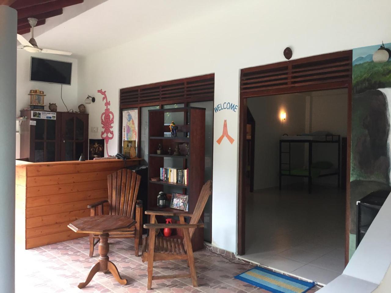 Damith Guest House Unawatuna Ngoại thất bức ảnh